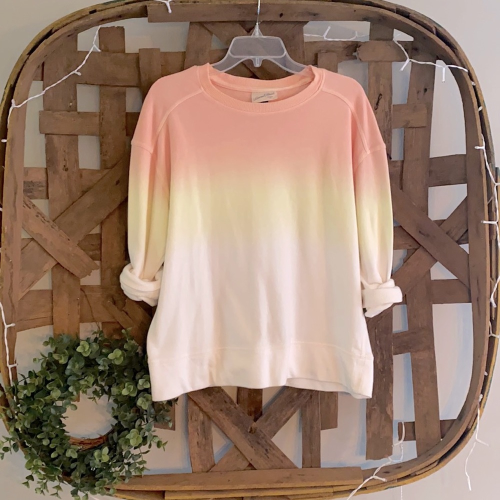 Universal Thread Tie-Dye Sweatshirt
